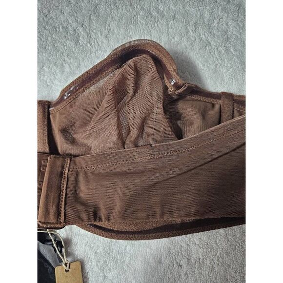Skims underwire convertible bra Nwt - Picture 7 of 9